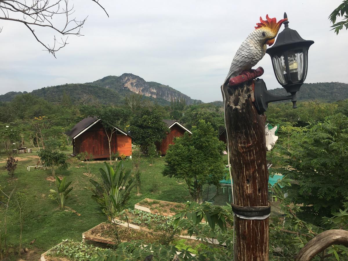 Kum Nangpaya Hotel แก่งกระจาน ภายนอก รูปภาพ