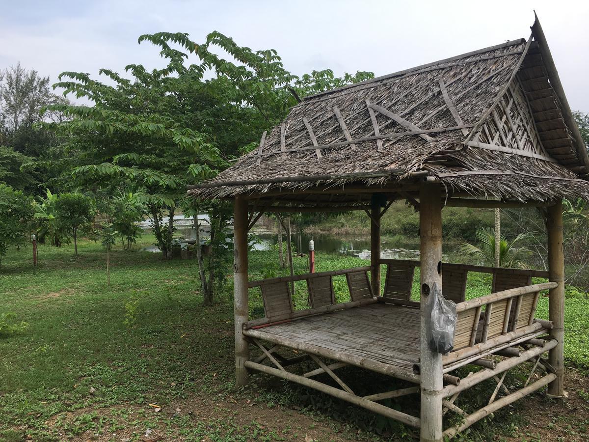 Kum Nangpaya Hotel แก่งกระจาน ภายนอก รูปภาพ