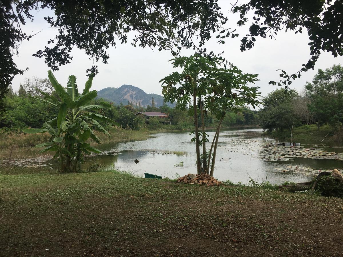 Kum Nangpaya Hotel แก่งกระจาน ภายนอก รูปภาพ